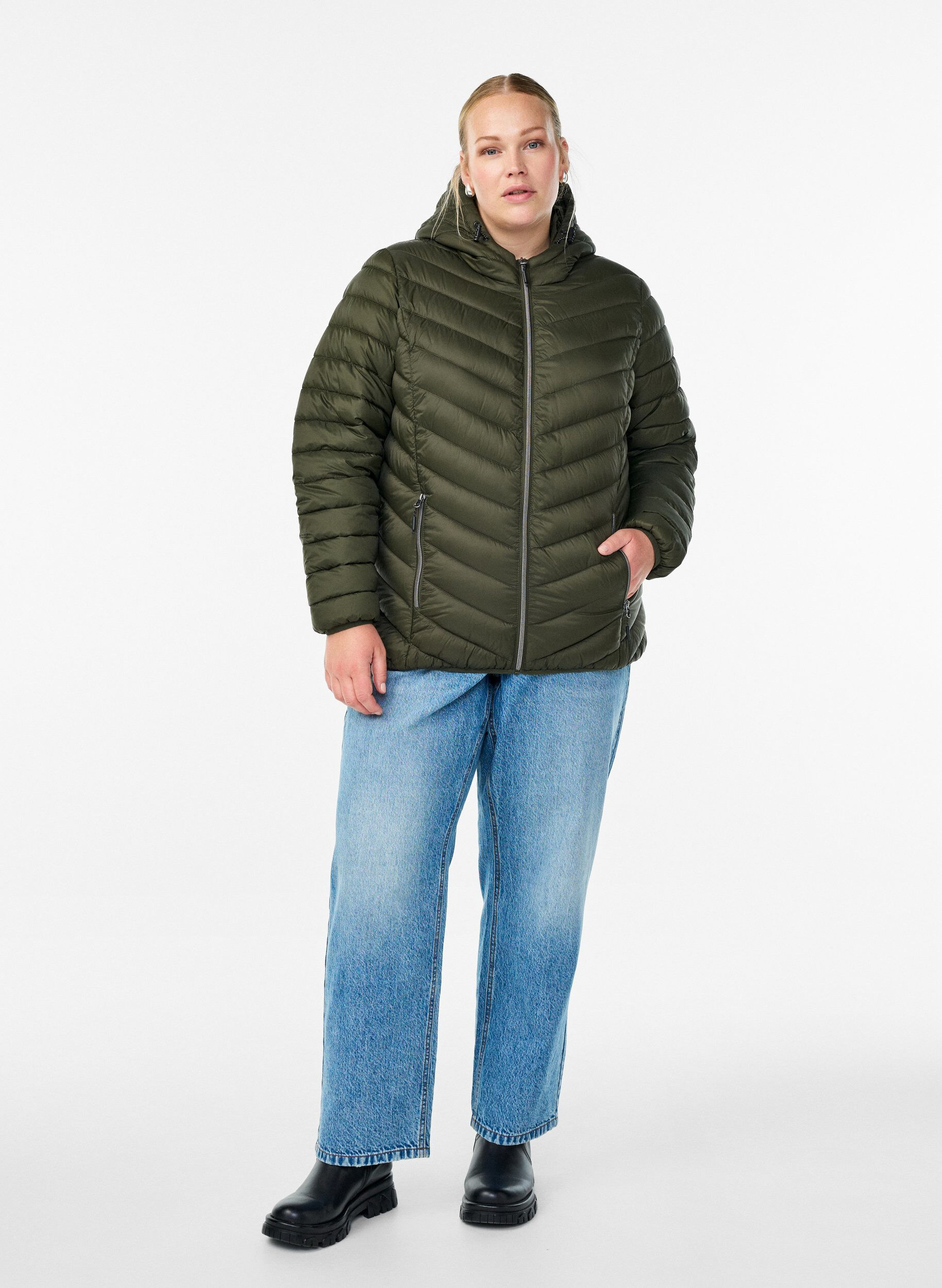 ZizziLetv&aelig;gts jakke med h&aelig;tte, Gr&oslash;n, Model image number 1
