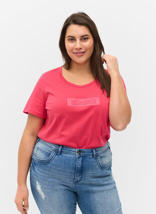 Kortærmet bomulds t-shirt med tryk , Raspberry TEXT, Model image number 0