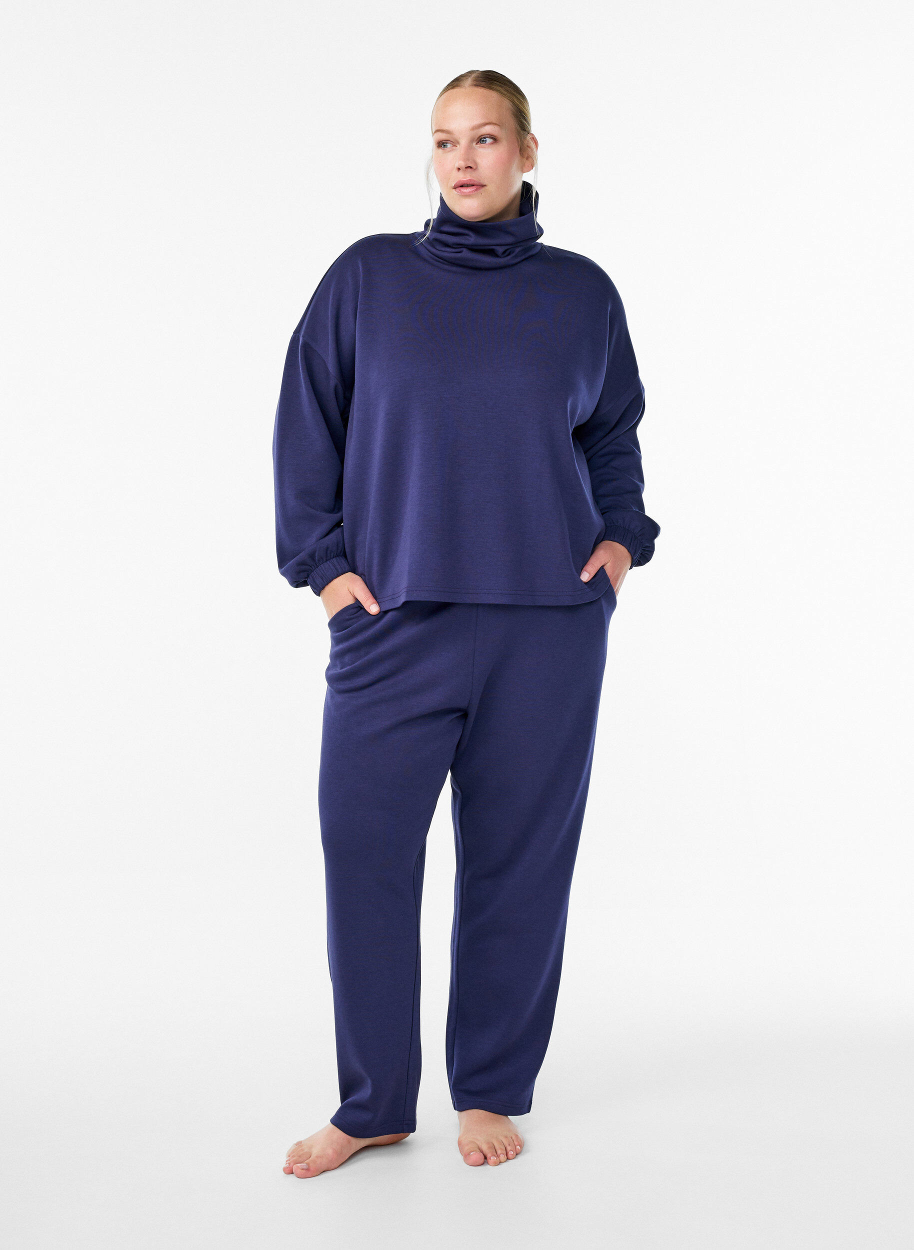 Zizzi Bluse med turtleneck i modalmix, Bl&aring;, Model image number 1