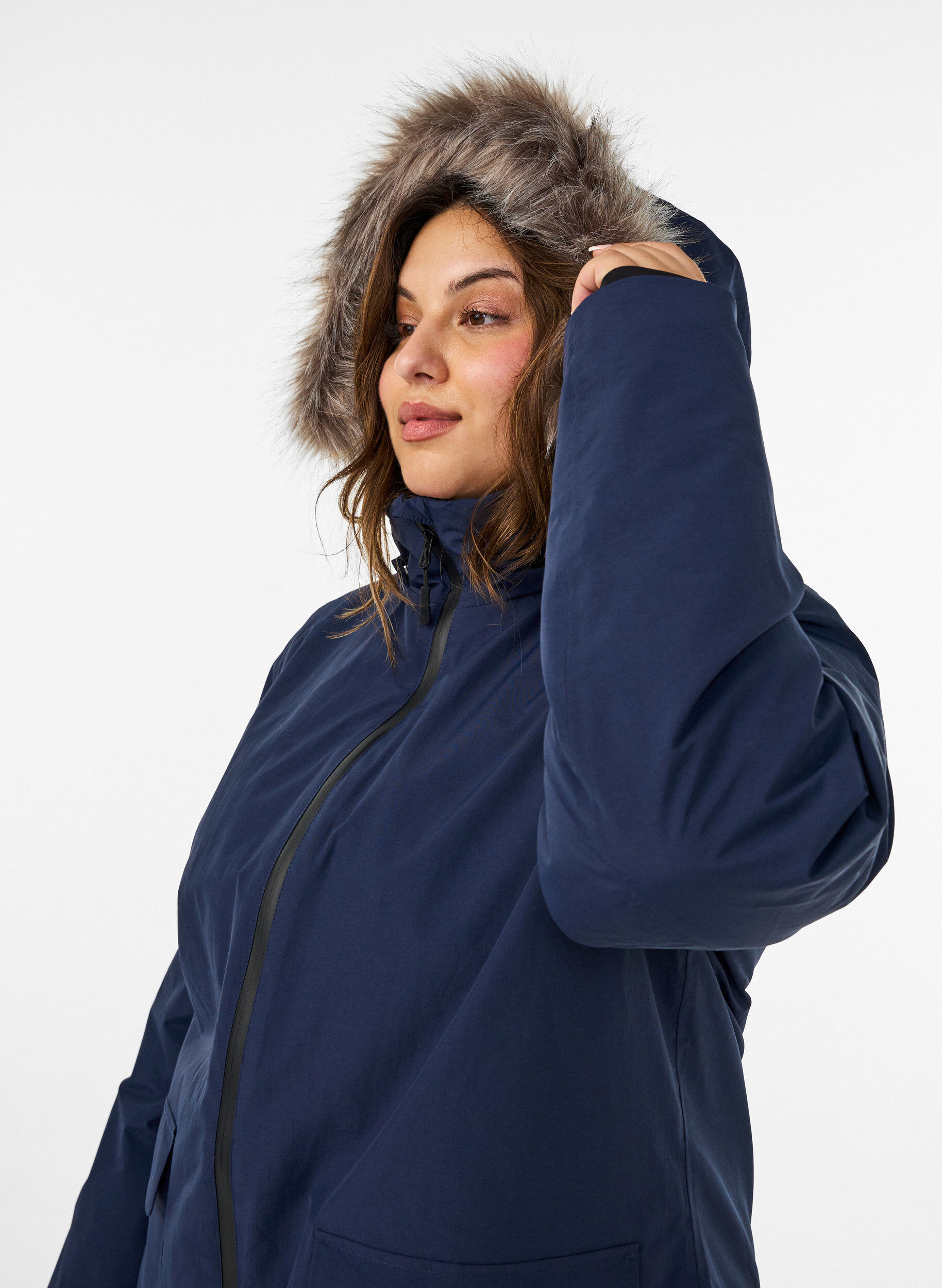 ZizziVandt&aelig;t parka vinterjakke med h&aelig;tte, Bl&aring;, Model image number 3