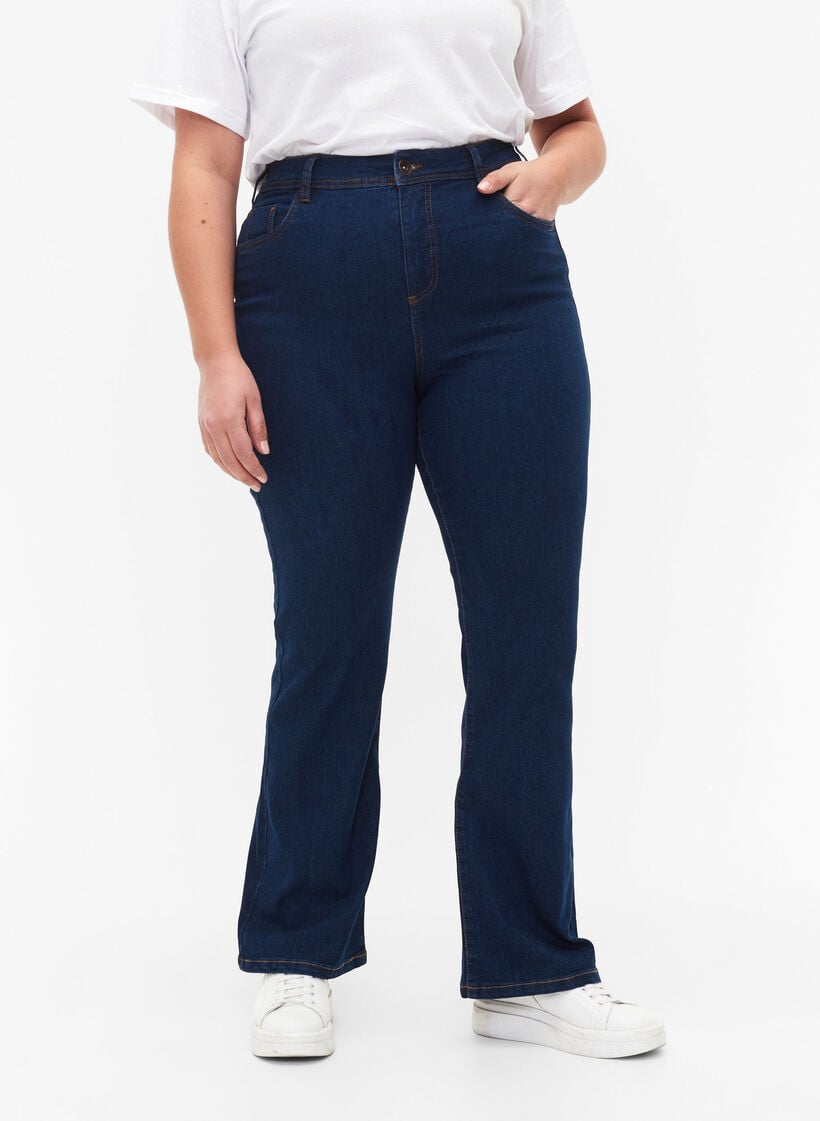 H&oslash;jtaljede jeans med bootcut, Bl&aring;, Model image number 2