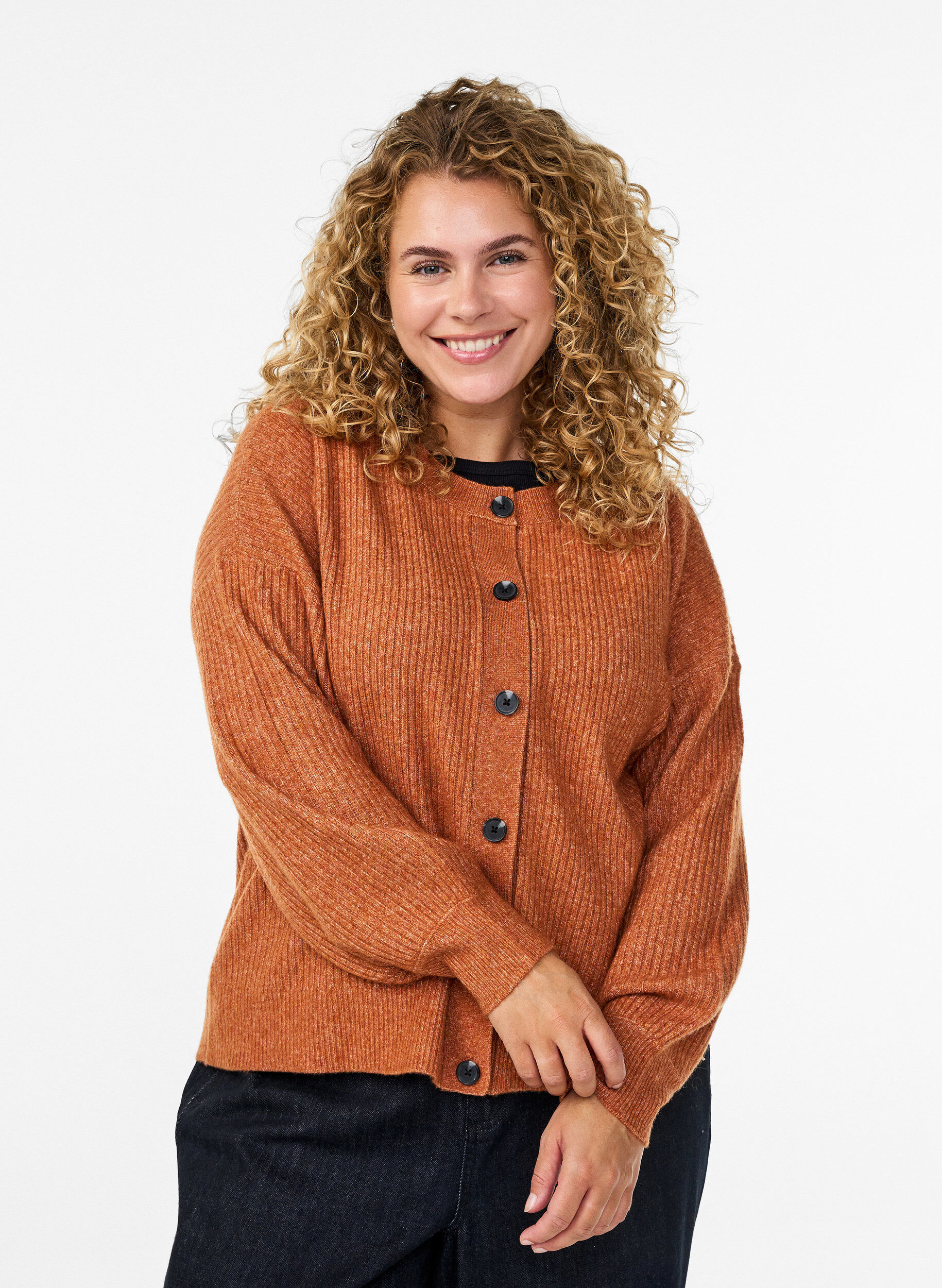 Zizzi Ribstrikket cardigan med knapper, Orange, Model image number 0