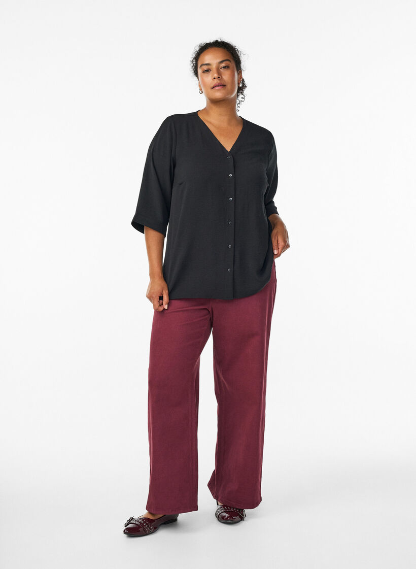 Skjortebluse med V-udsk&aelig;ring og 3/4-&aelig;rmer, Sort, Model image number 1