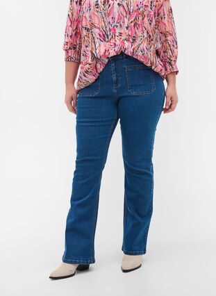Ellen bootcut jeans med store lommer, Blue denim, Model image number 2