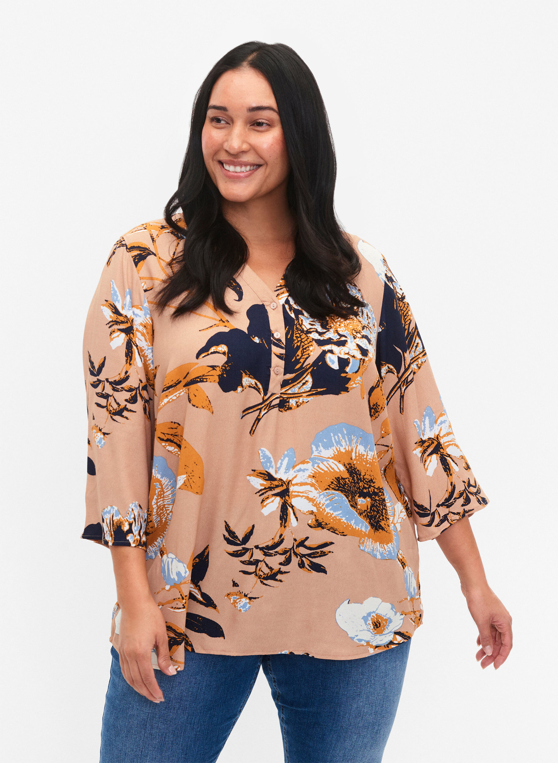 Zizzi Bluse i viskose med 3/4 &aelig;rmer, Blue Flower AOP, Model image number 0