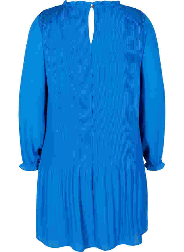 Langærmet plissékjole med flæser, Dazzling Blue, Packshot image number 1
