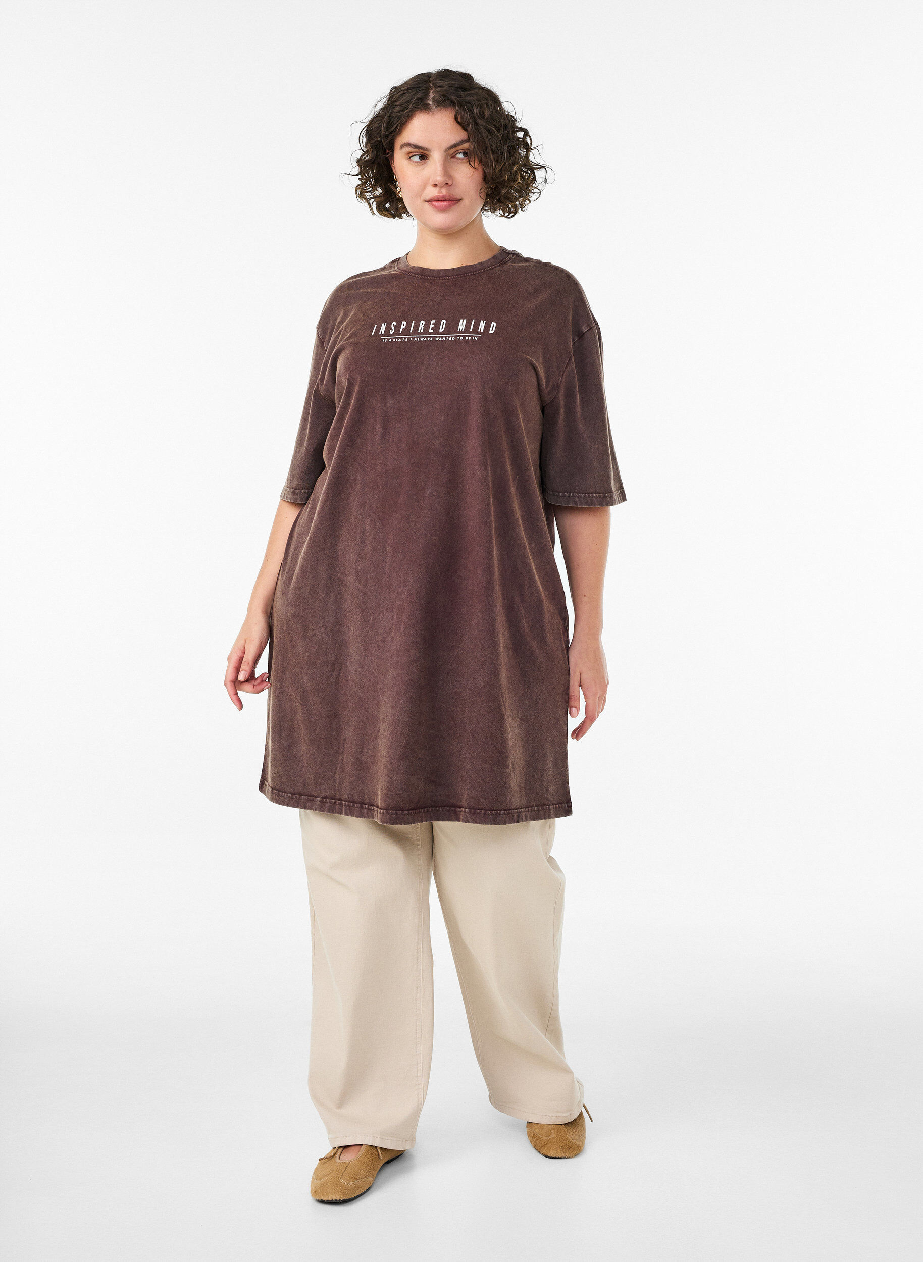 ZizziL&oslash;s T-shirtkjole med vasket look, Brun, Model image number 1