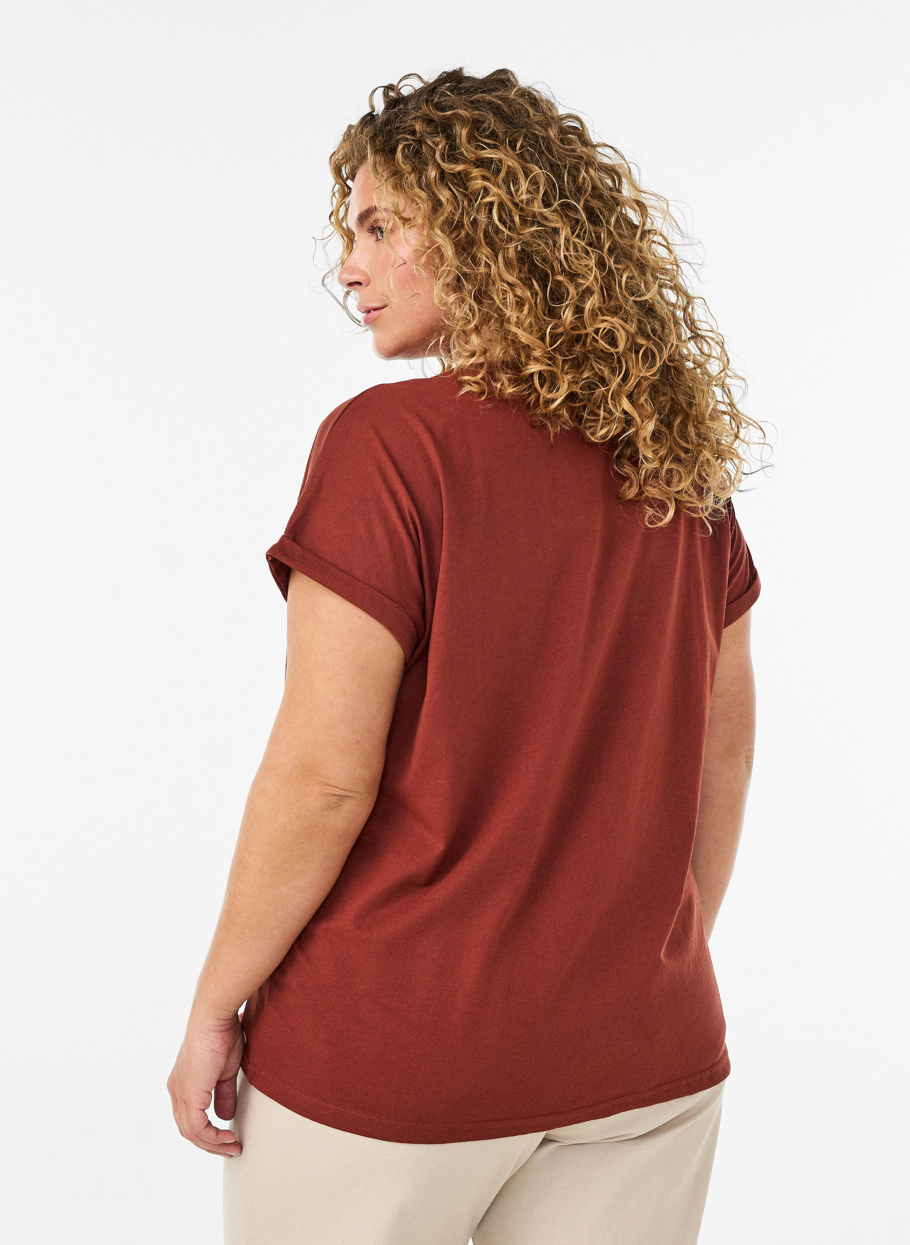 ZizziKort&aelig;rmet T-shirt i bomuldsblanding, R&oslash;d, Model image number 2