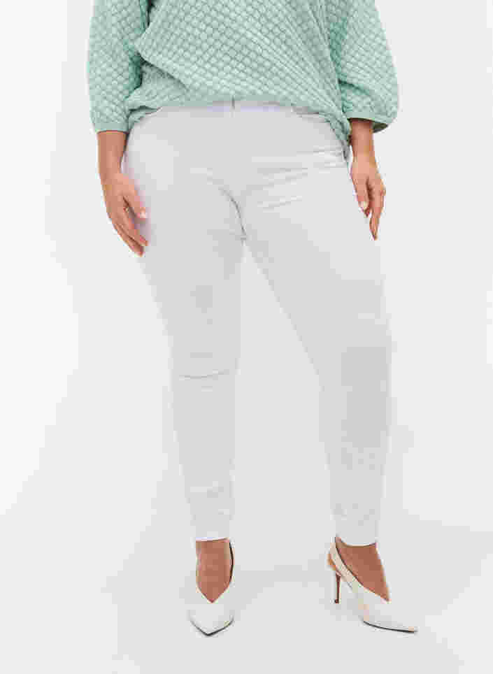 Super slim Amy jeans med høj talje, Bright White, Model image number 3