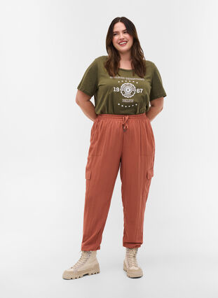 Bomulds t-shirt med tryk , Ivy Green ATHLETIC, Model image number 2