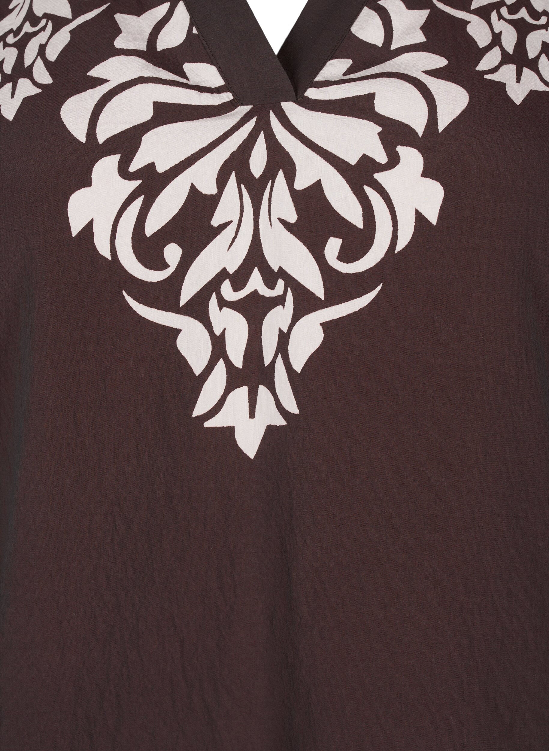 Zizzi Kort&aelig;rmet bluse med tryk og fl&aelig;ser, Brun, Packshot image number 2