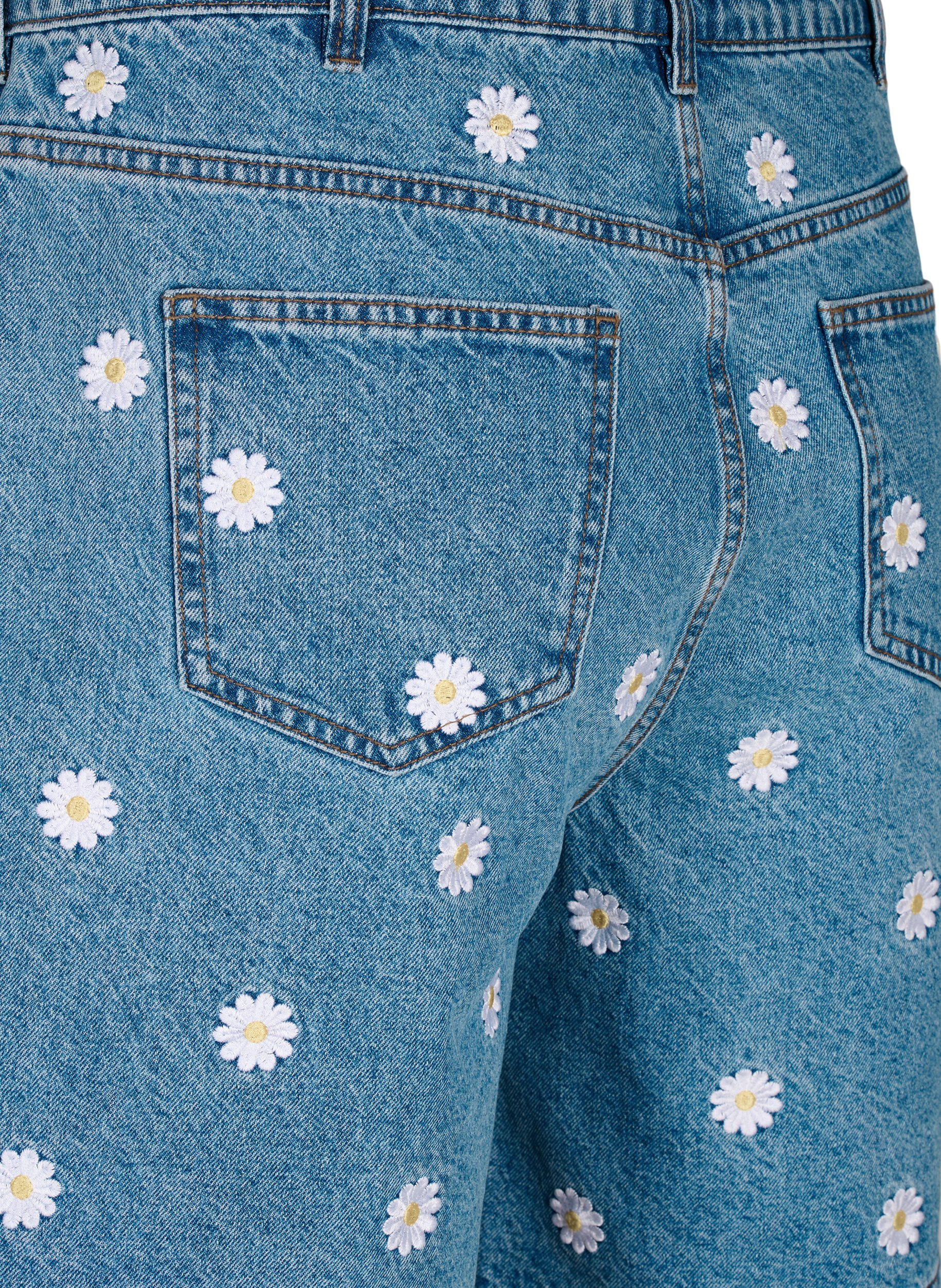 Zizzi H&oslash;jtaljede Mille shorts med broderede blomster, L.B. Flower, Packshot image number 3
