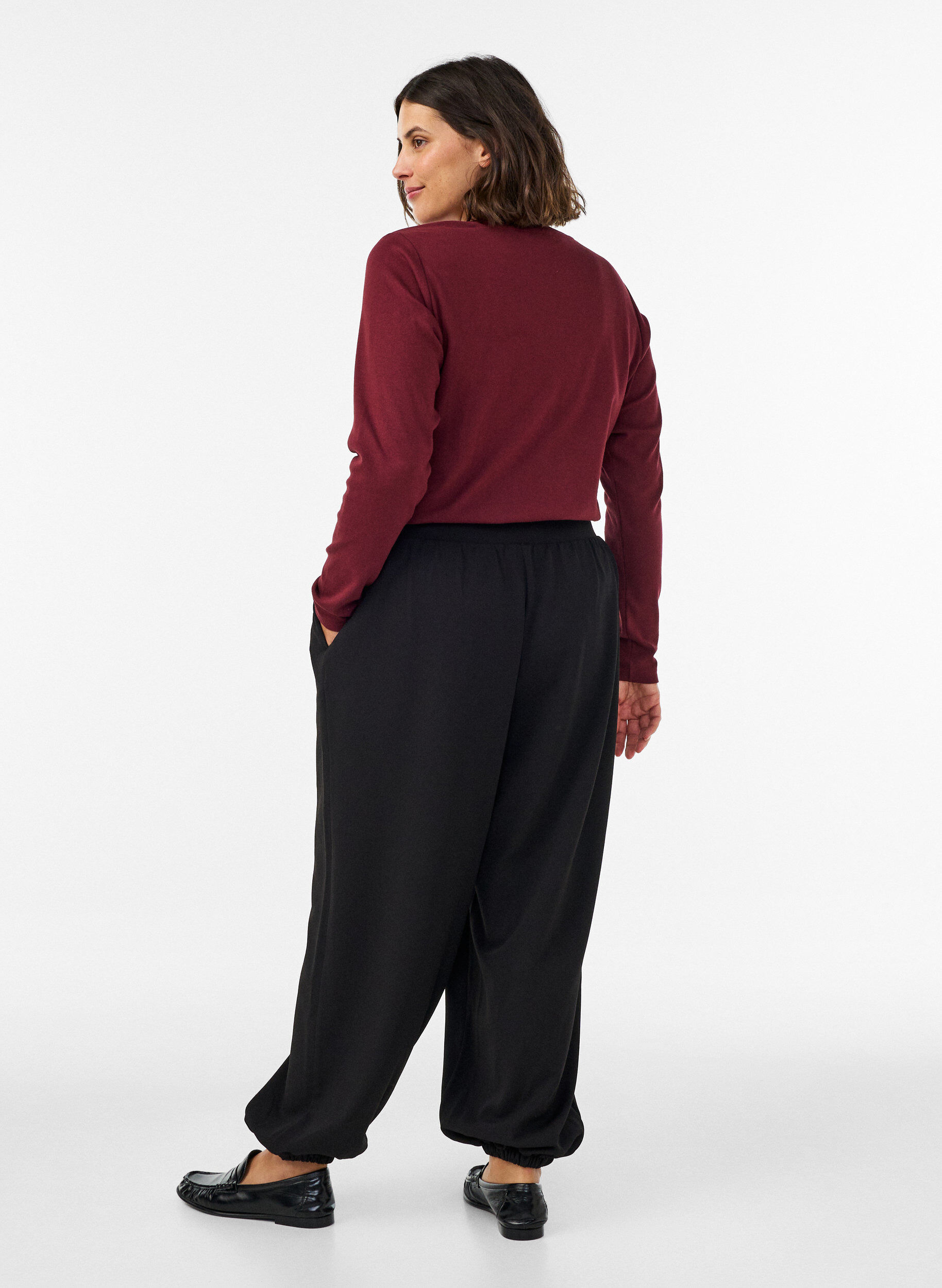 ZizziBallonbukser i jersey med h&oslash;j talje, Sort, Model image number 1