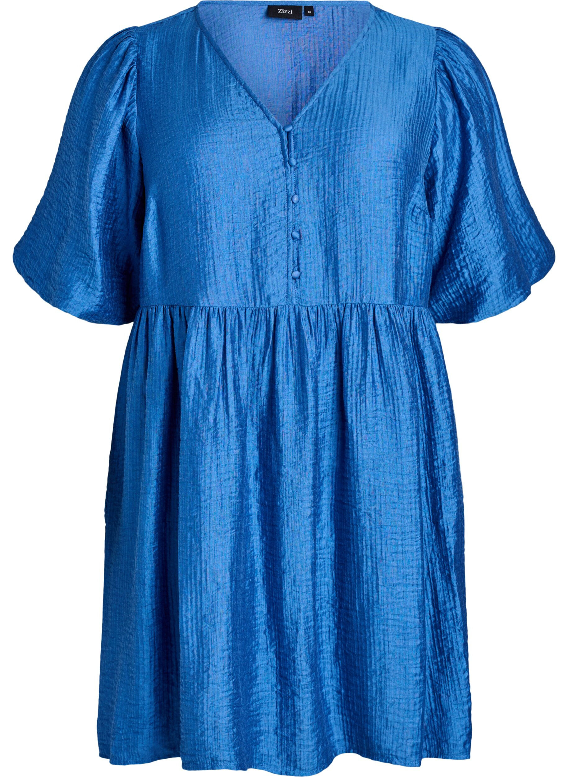 Kort kjole med struktur og korte ballon&aelig;rmer