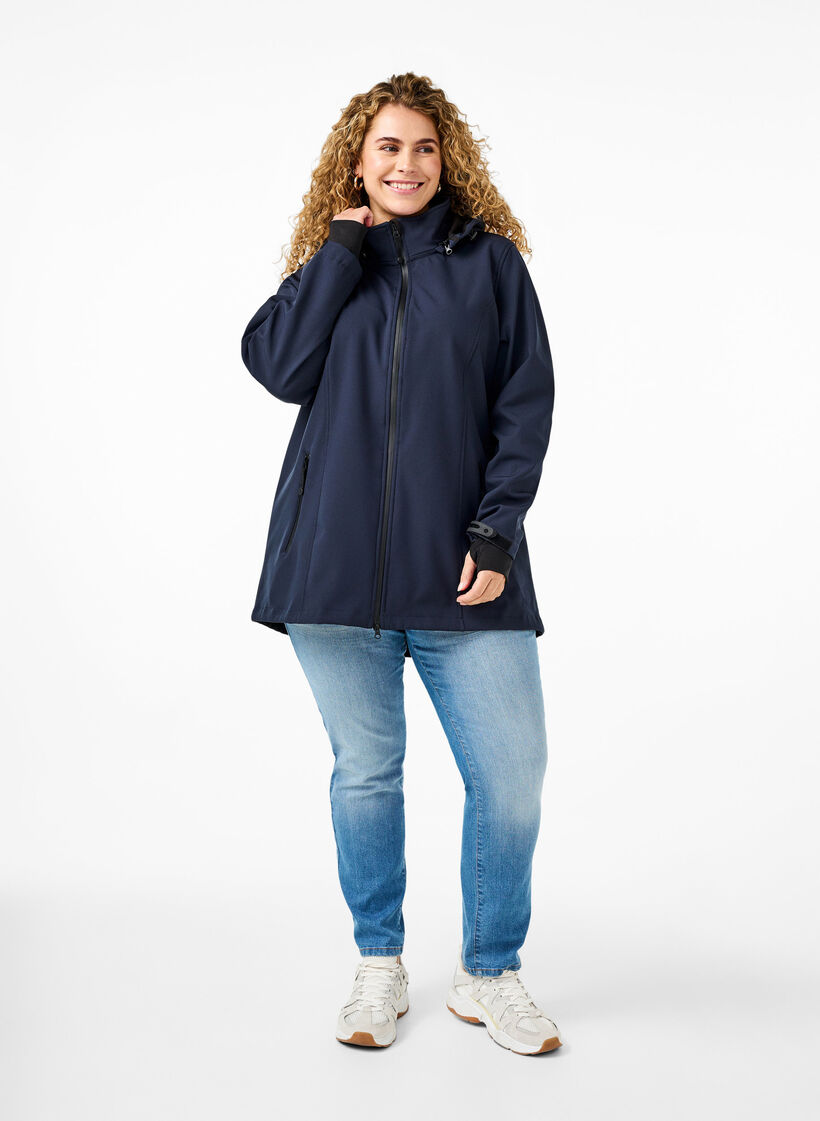 Kort softshell jakke med aftagelig h&aelig;tte, Bl&aring;, Model image number 1