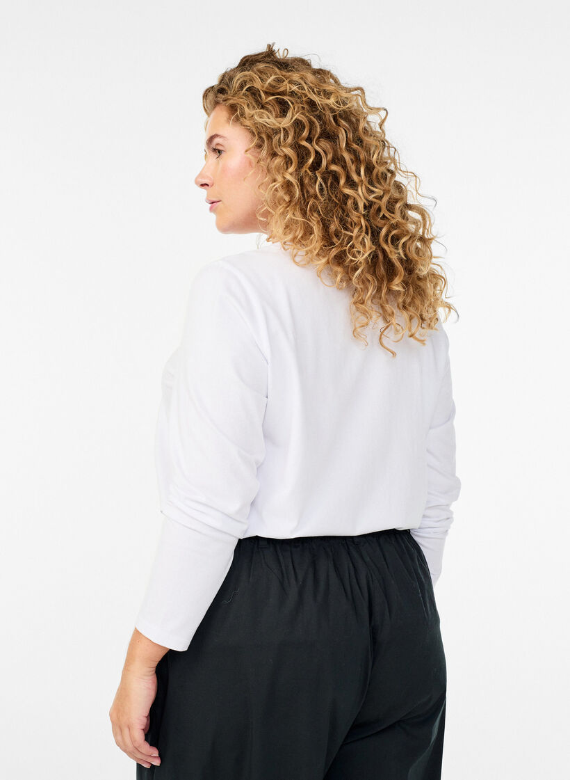 Basis jerseybluse med lange &aelig;rmer, Hvid, Model image number 2