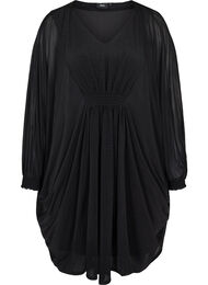 Langærmet kjole med v-hals og smock, Black