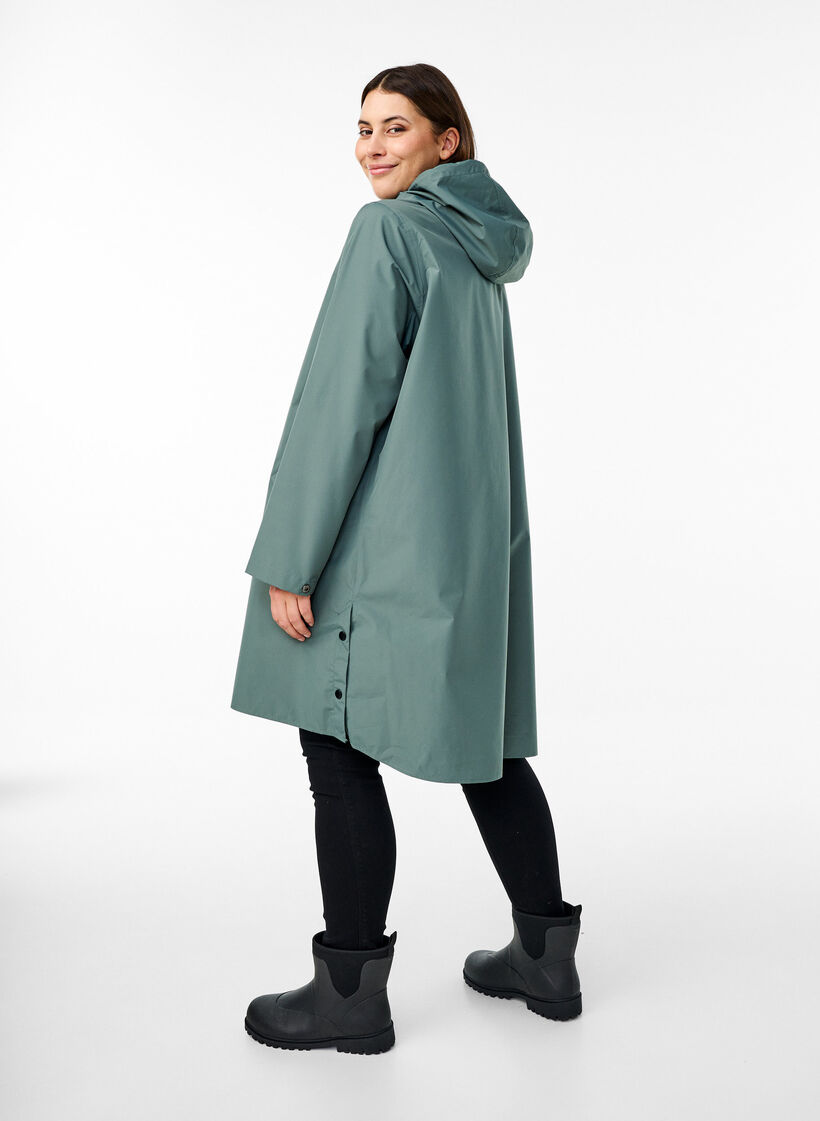 Regnjakke med lommer og h&aelig;tte, Gr&oslash;n, Model image number 2