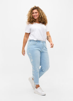 Cropped mom fit Mille jeans med broderi, Light blue denim, Model image number 0