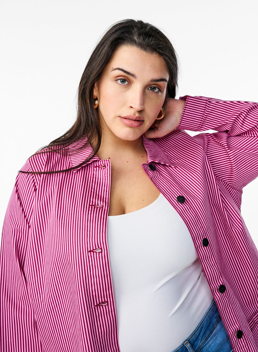 Stribet skjorte med lommer, Rød, Model image number 3