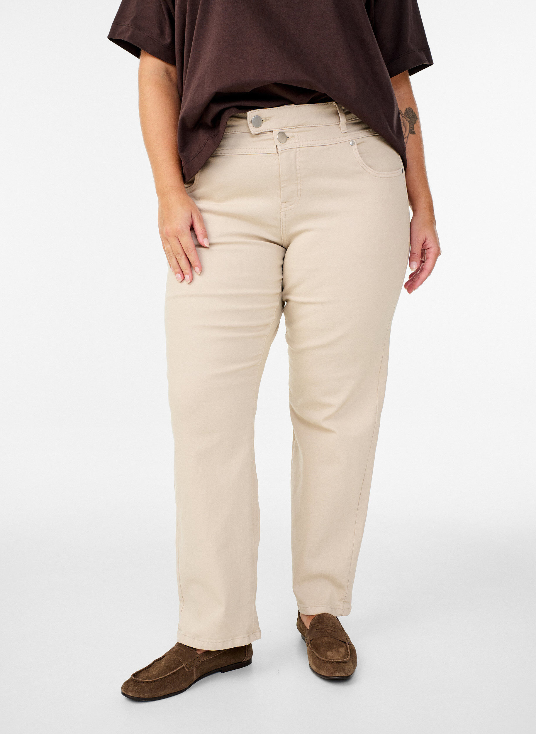 Zizzi Gemma jeans med h&oslash;j talje, Beige, Model image number 2