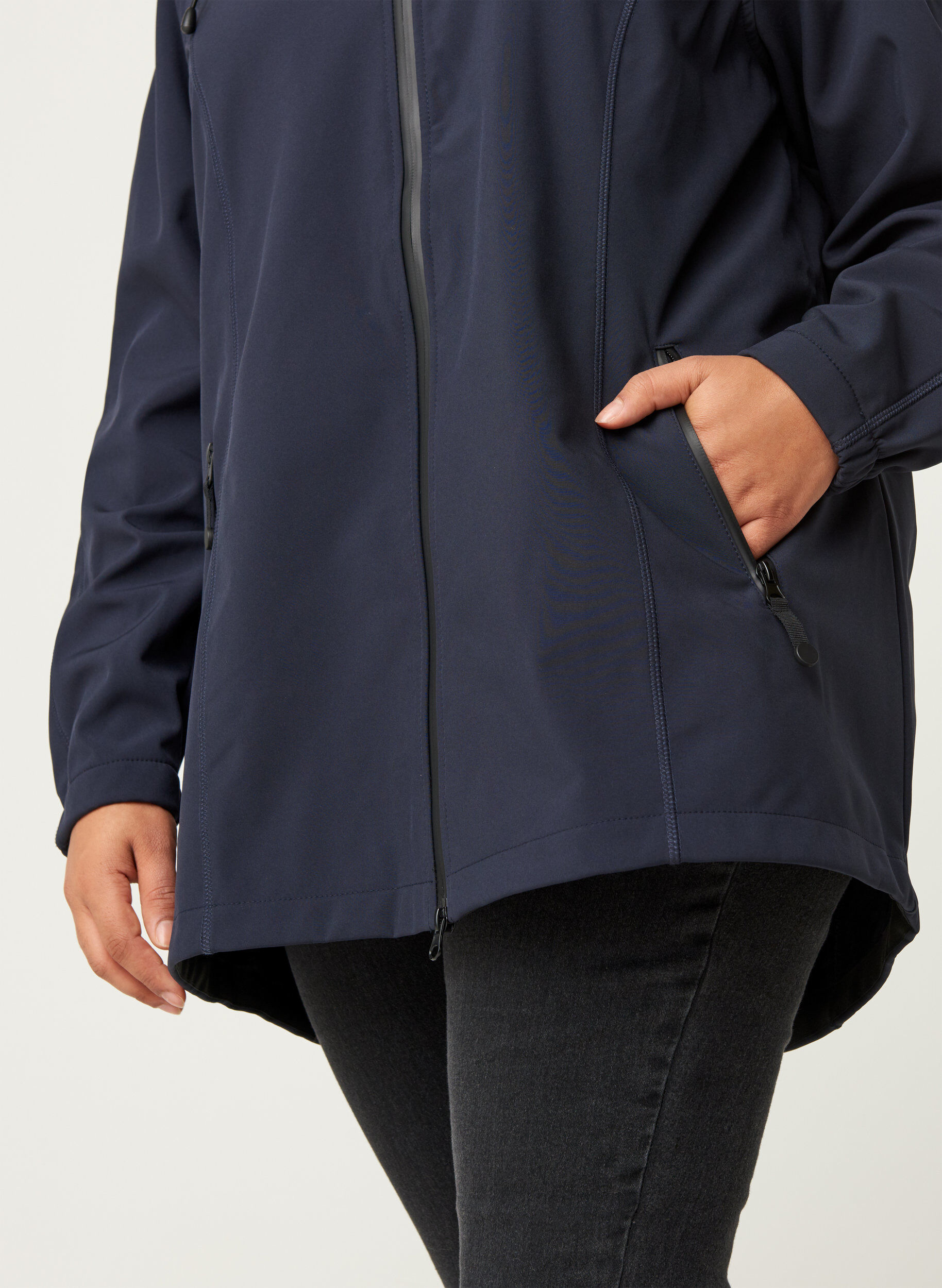 Zizzi Kort softshell jakke med h&aelig;tte, Night Sky, Model image number 4