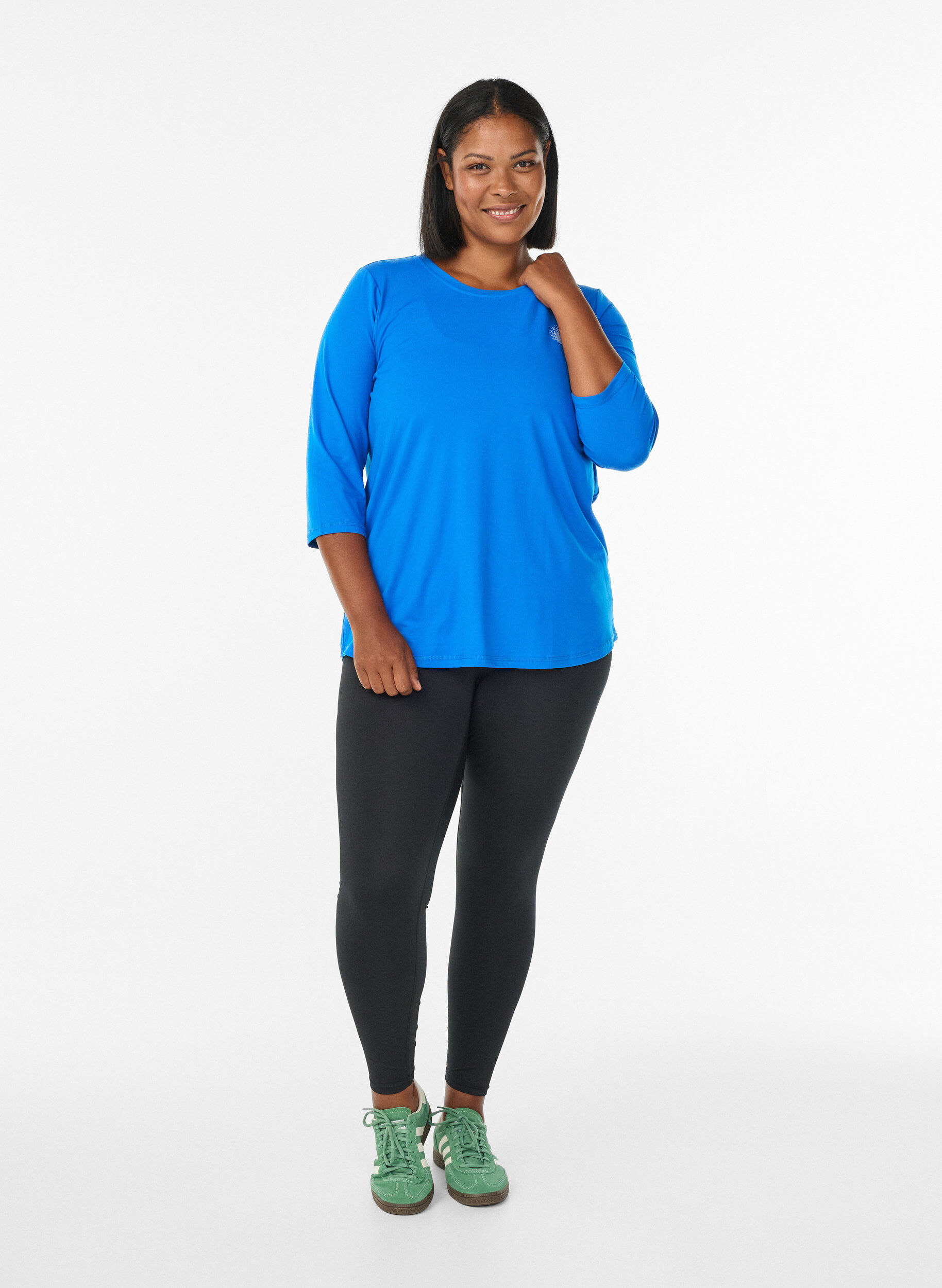 ZizziTr&aelig;ningsbluse med 3/4 &aelig;rmer., Bl&aring;, Model image number 1