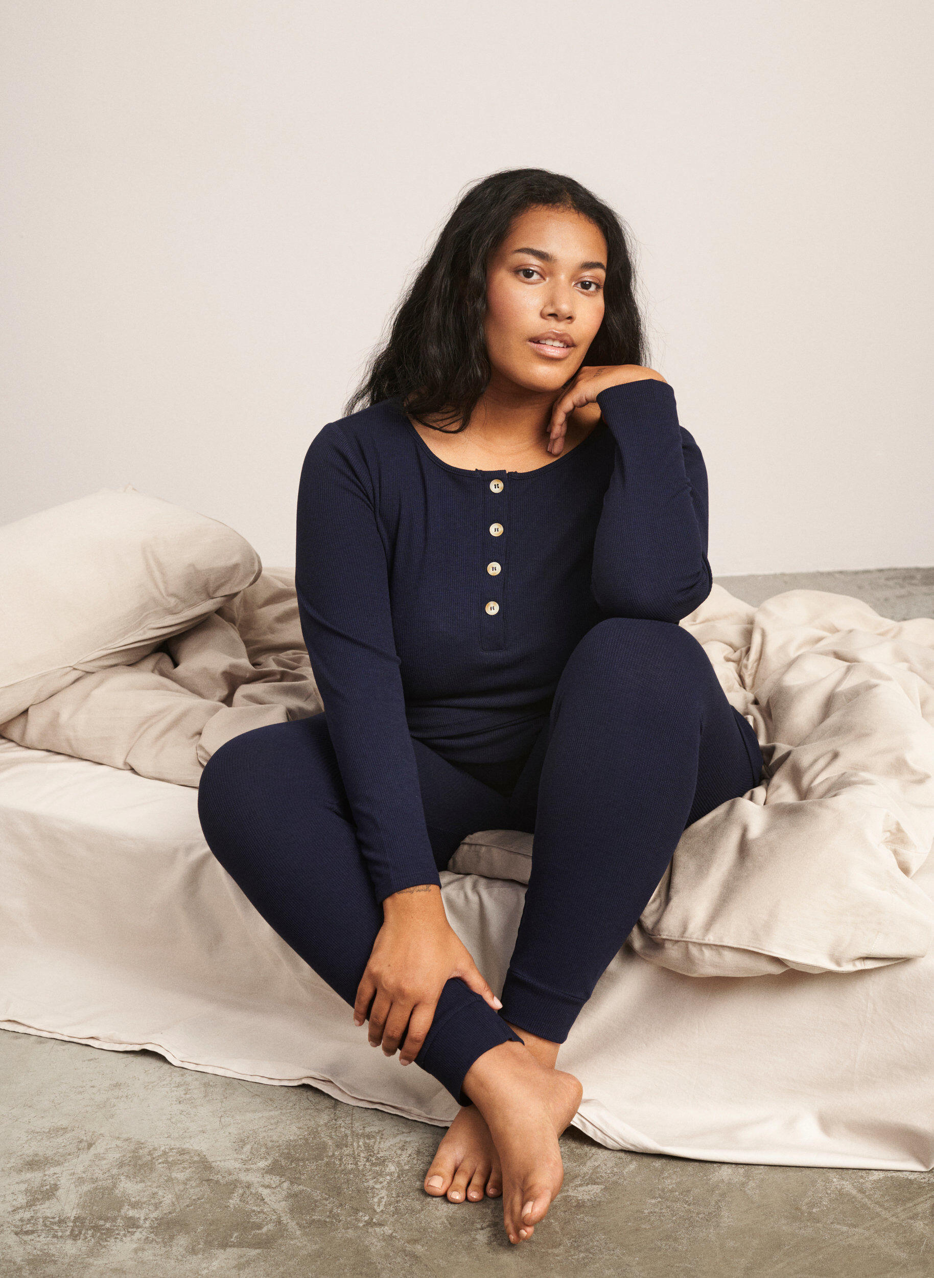Zizzi Natbluse med lange &aelig;rmer, Navy Blazer, Image image number 0