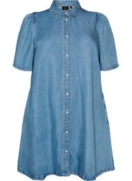 Denimkjole i lyocell med knapper og korte &aelig;rmer, Bl&aring;