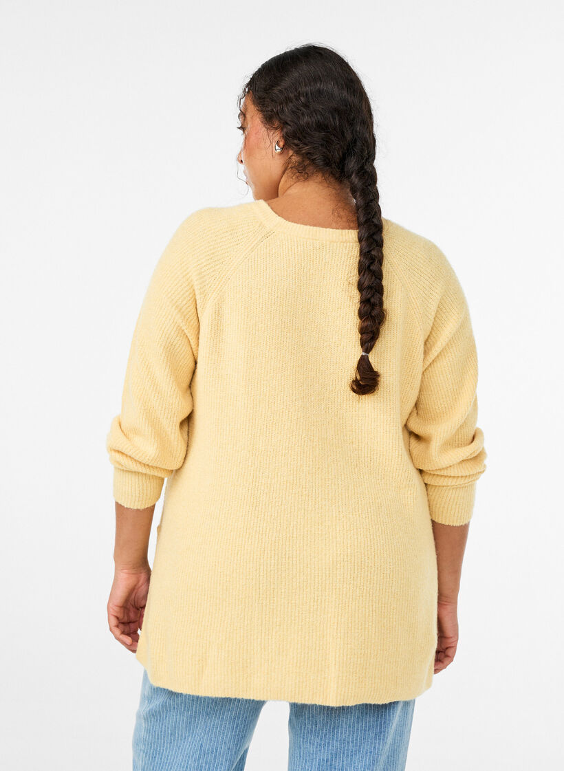 Strikbluse med diagonalt m&oslash;nster og raglan&aelig;rmer, Gul, Model image number 2