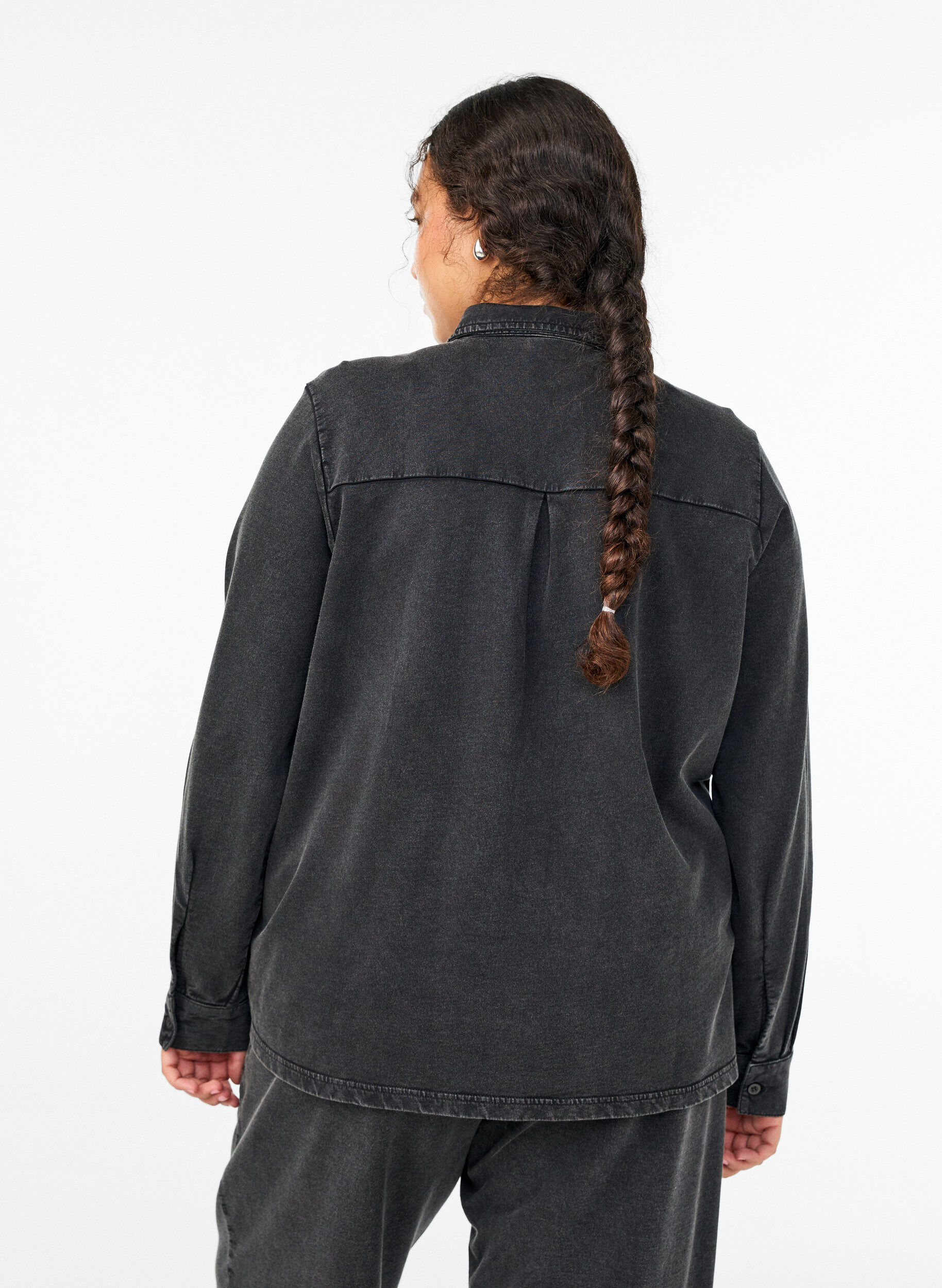 Zizzi Skjorte i sweatkvalitet med washed effekt, Gr&aring;, Model image number 2