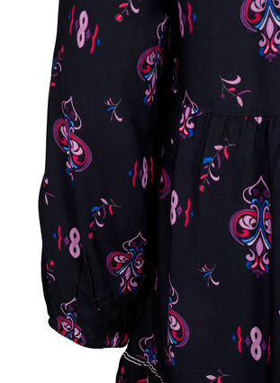 Langærmet kjole i viskose med print, Black Pink AOP, Packshot image number 3