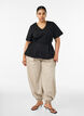 Bluse i bomuldsblanding med V-hals og bindeb&aring;nd, Sort, Model image number 1
