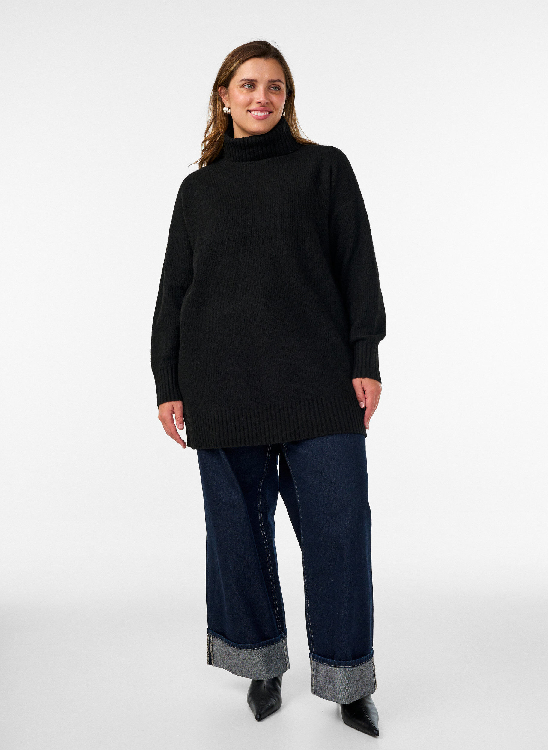 ZizziL&oslash;s strikbluse med rullekrave, Sort, Model image number 1