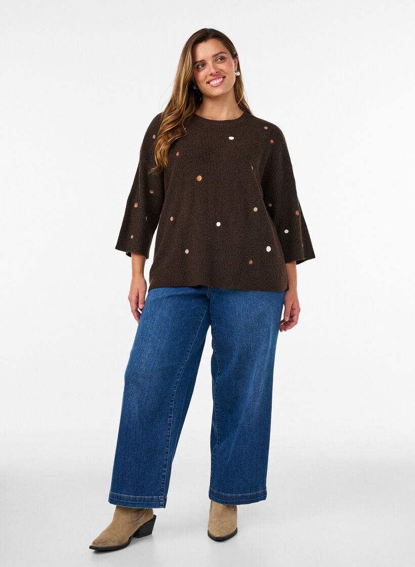 Strikbluse med sm&aring; broderede motiver, Brun, Model image number 1