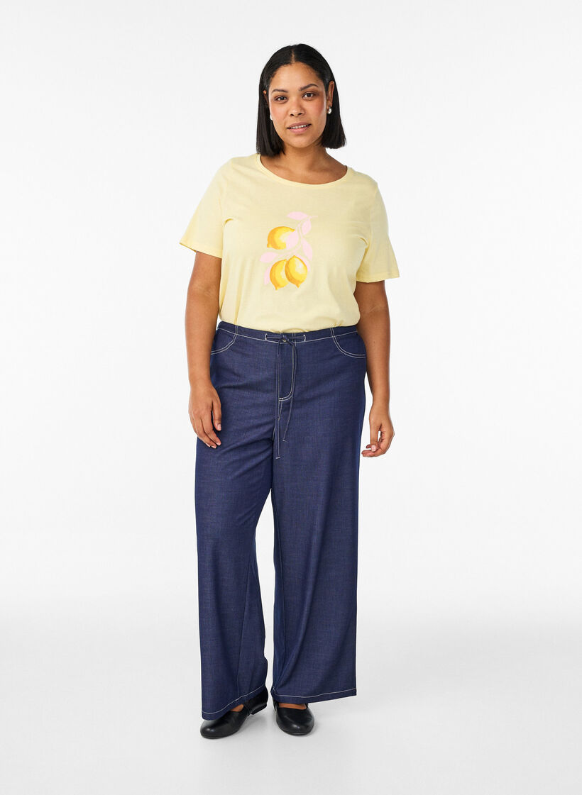 Bukser i denim-look med kontraststikninger, Bl&aring;, Model image number 0