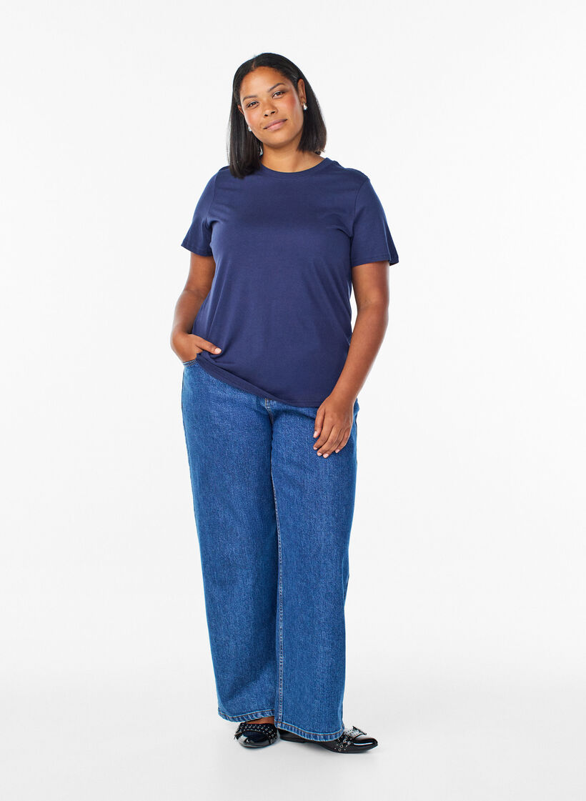 Basis t-shirt i bomuld med rund hals, Bl&aring;, Model image number 1