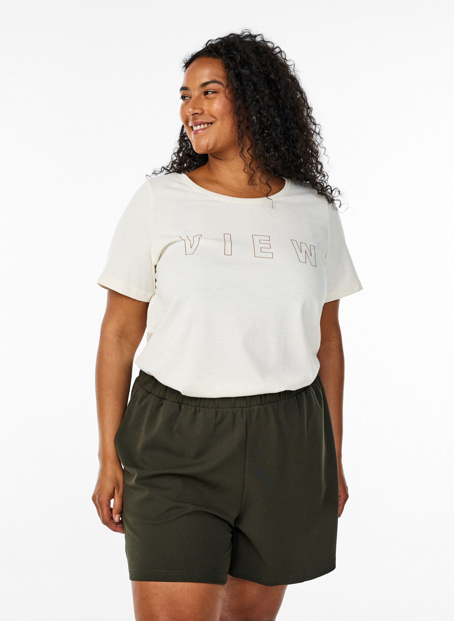 Zizzi L&oslash;se shorts med lommer, Gr&oslash;n, Model image number 0