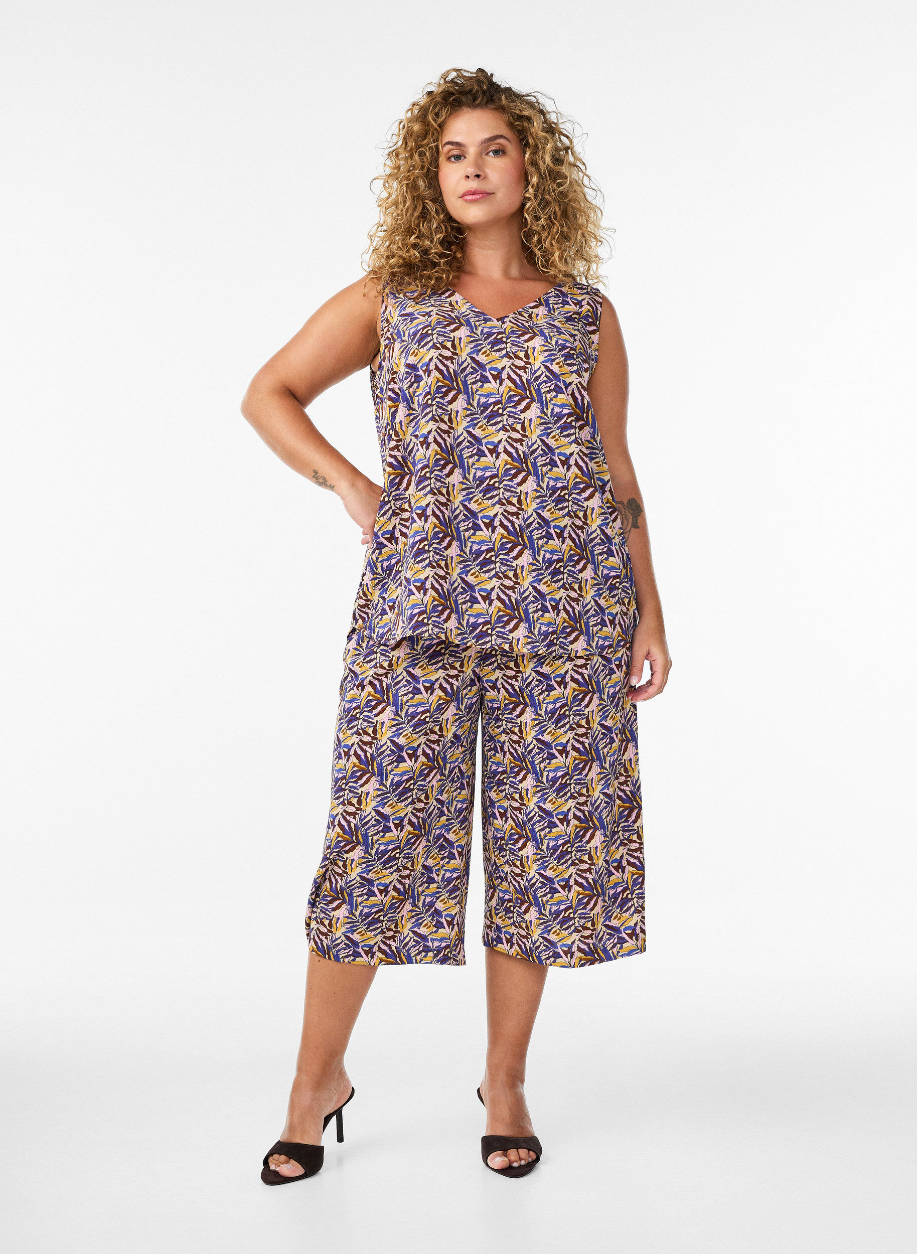 ZizziCulottebukser med print, Beige, Model image number 0