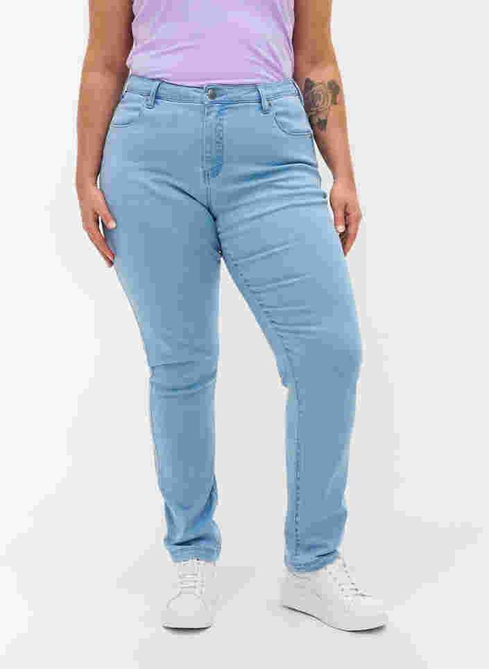 Slim fit Emily jeans med normal talje, Ex Lt Blue, Model image number 2