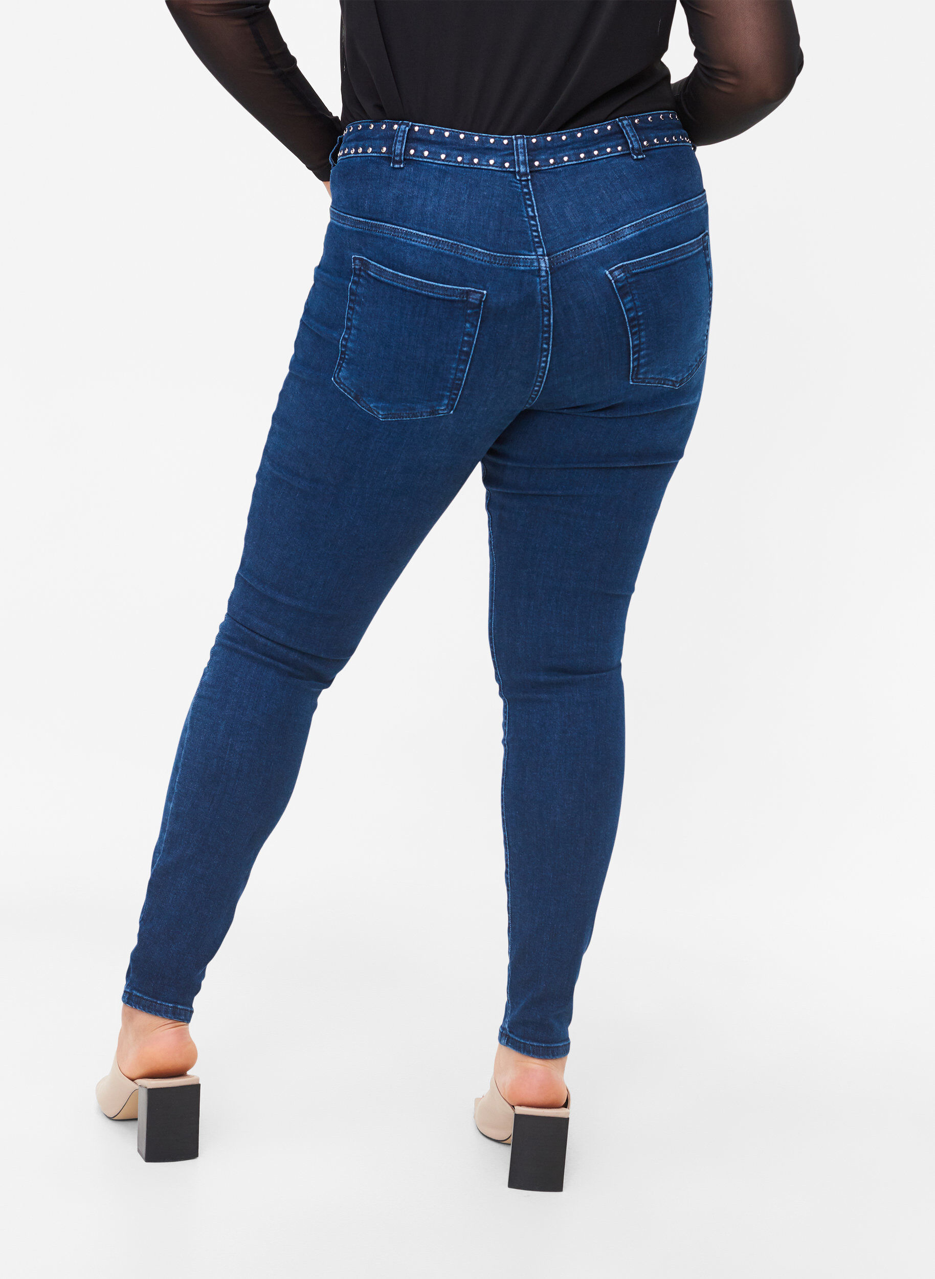 Zizzi Super slim Amy jeans med nitter, Dark blue, Model image number 1
