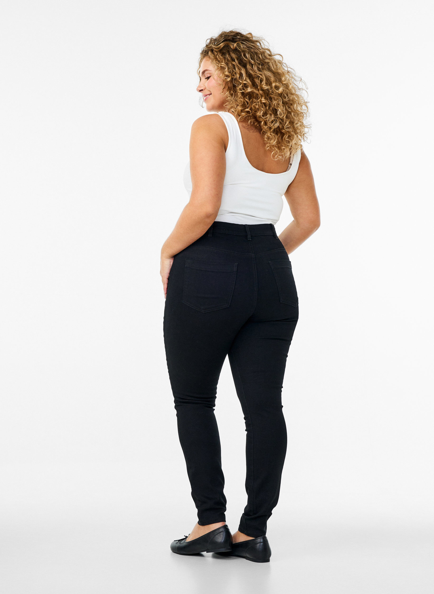 ZizziAmy jeans med h&oslash;j talje og super slim fit, Sort, Model image number 1