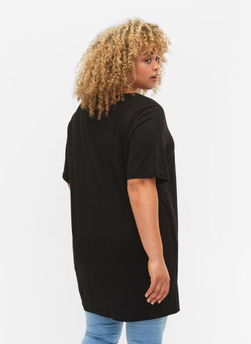 Ensfarvet oversize t-shirt med v-hals, Black, Model image number 1
