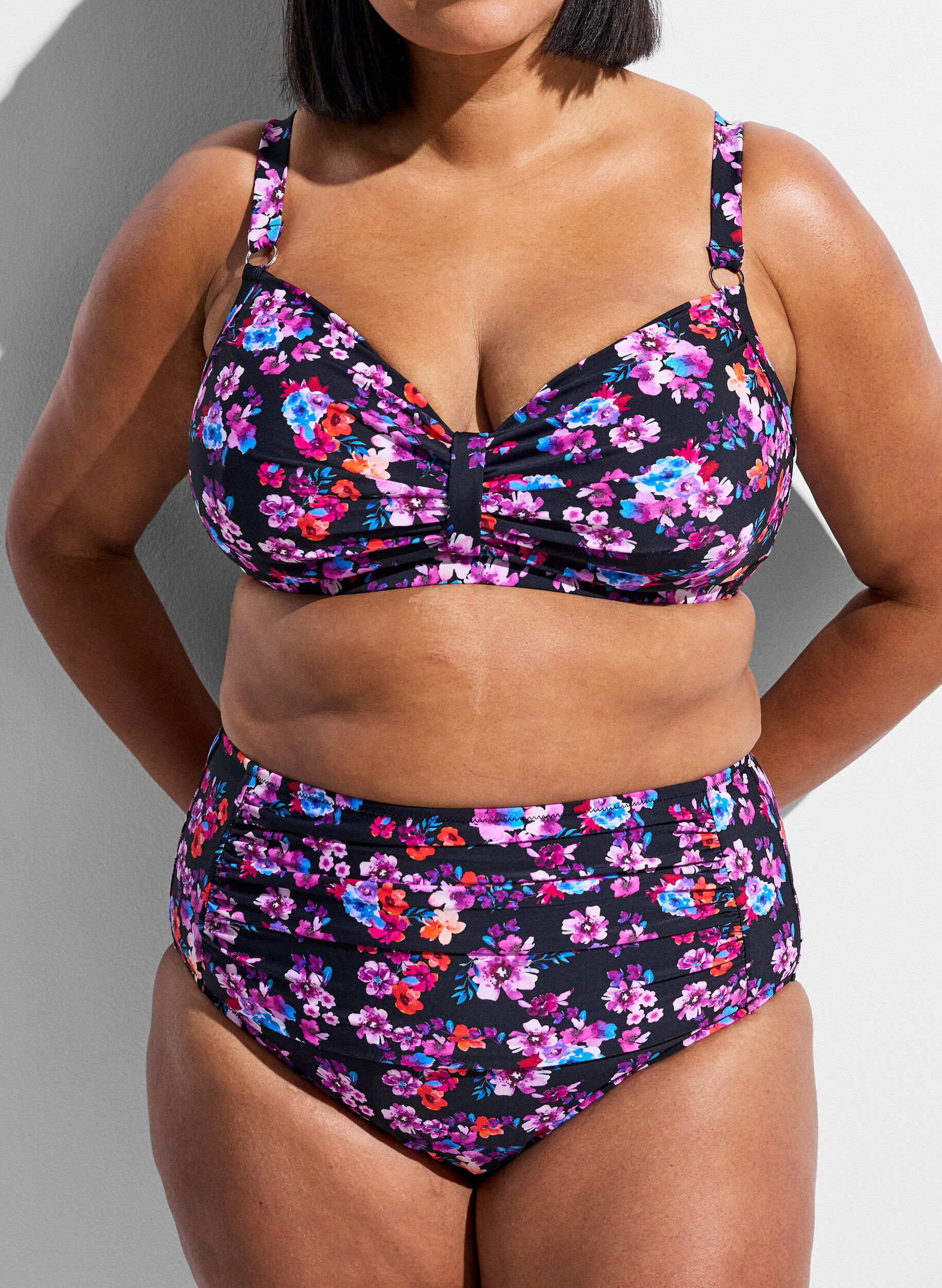 ZizziBikini bh med b&oslash;jle og m&oslash;nster, Lilla, Model image number 3
