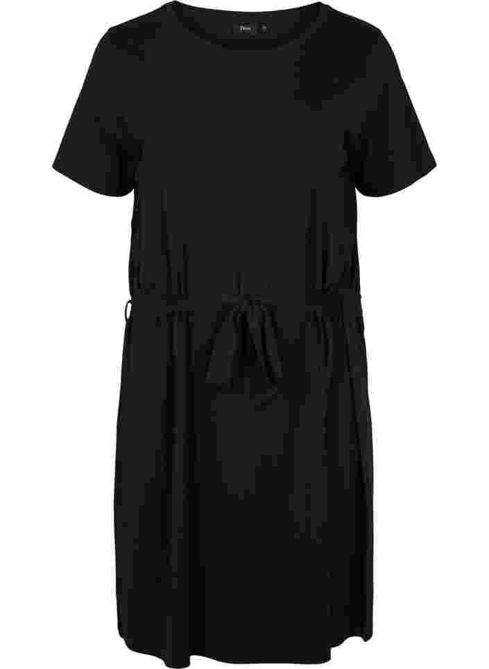 Kortærmet kjole med taljebælte, Black
