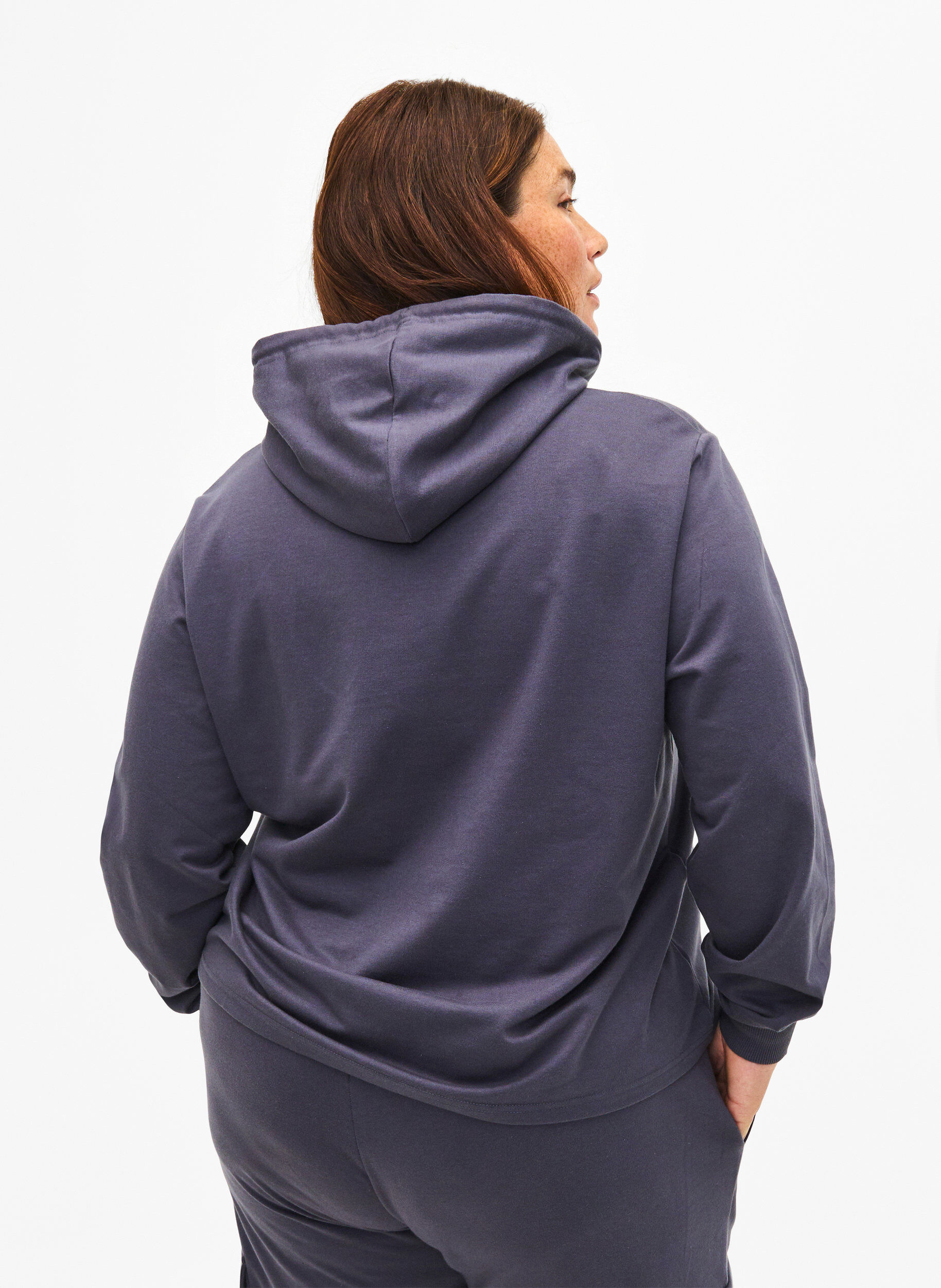 Zizzi Sweat h&aelig;ttetr&oslash;je, Ombre Blue, Model image number 1