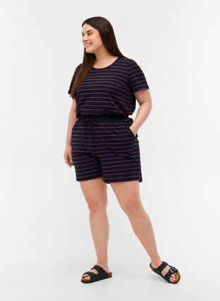 Løse bomulds shorts med striber, Black w. Purple, Model image number 3