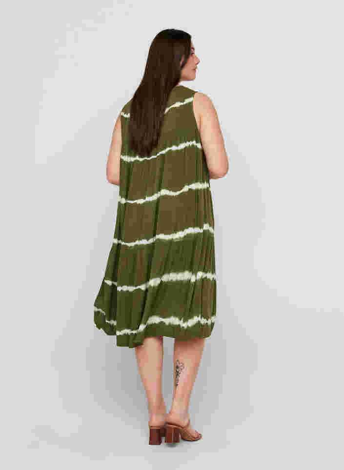 Printet midikjole i viskose, Ivy Green Batik, Model image number 1