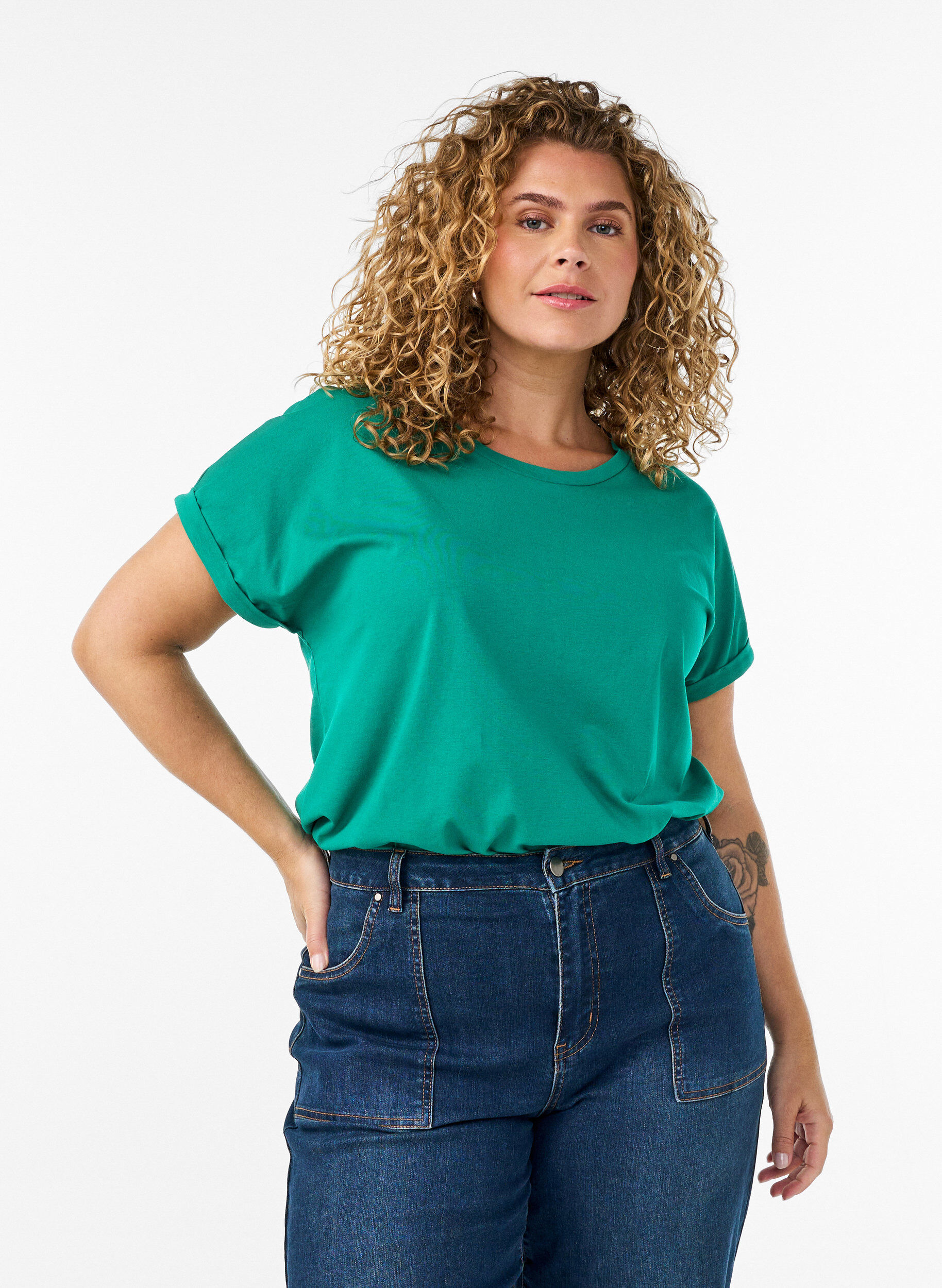 Kort&aelig;rmet T-shirt i bomuldsblanding, Gr&oslash;n, Model