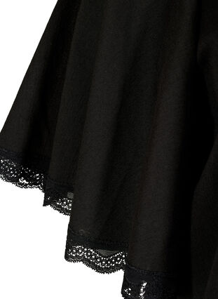 Bluse med brede 2/4 ærmer og blondedetaljer, Black, Packshot image number 2